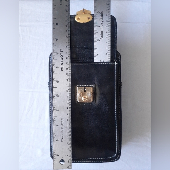 Heys Black Leather Wallet Bag - Picture 5 of 16